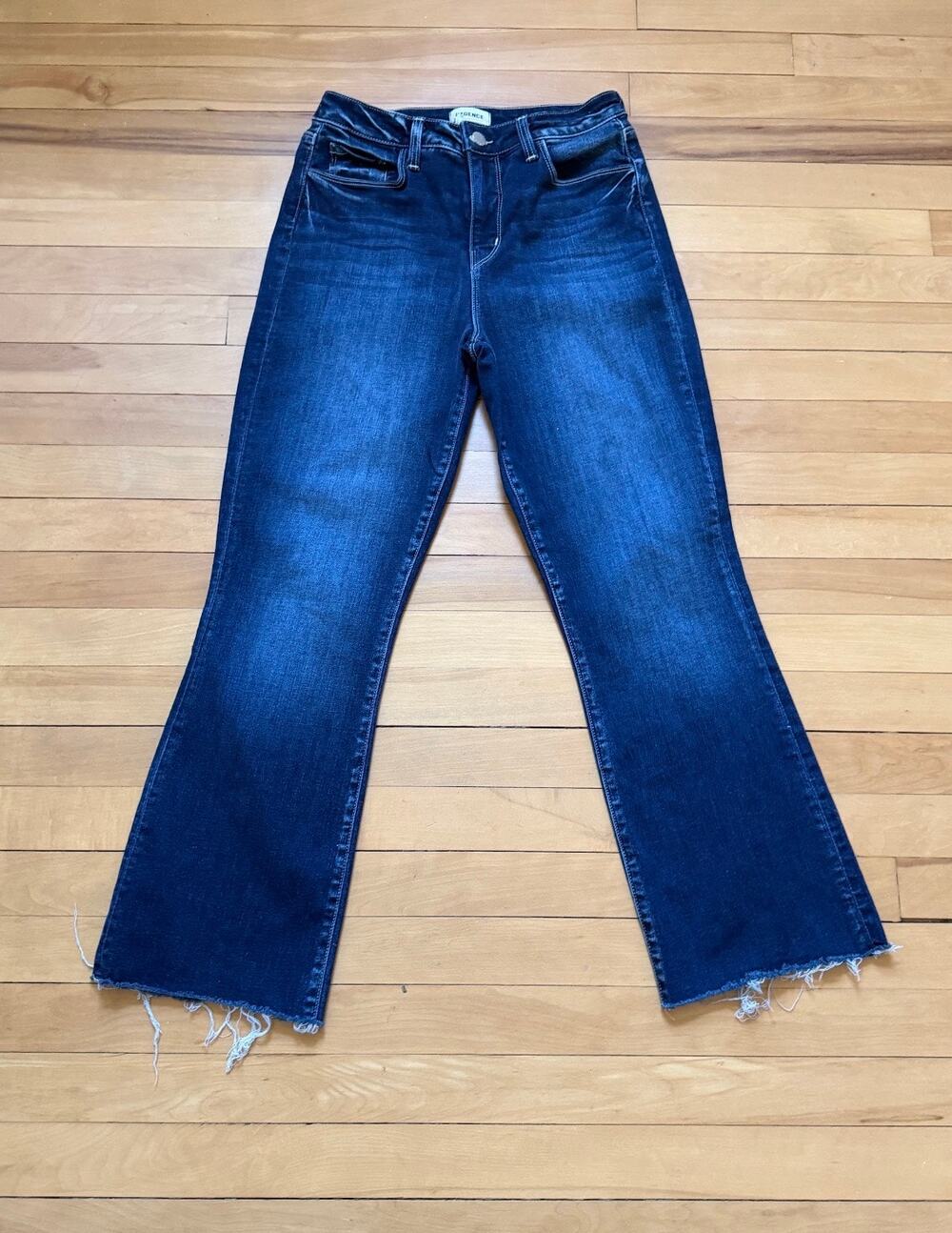 L'AGENCE Kendra Crop Flare Jeans 27 High Rise Dark Wash Columbia EUC